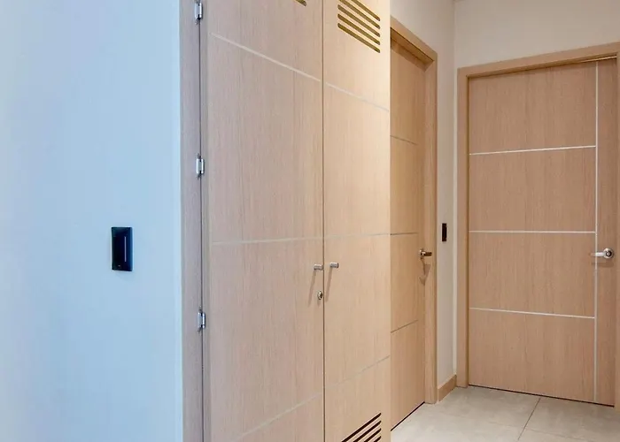 Be Unique! For 4/ 2 Beds & 2 Baths Polanco *