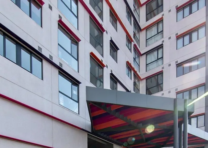 Be Unique! For 4/ 2 Beds & 2 Baths Polanco *